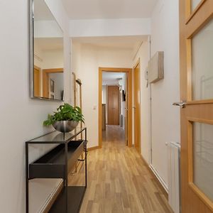 Apartamento de 1 Dormitorio en Segundo Piso
